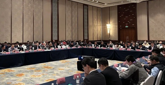 效率提升4倍 | “一束光”開啟輪胎模具清洗“低碳、自動(dòng)化”新時(shí)代